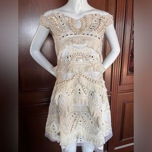 NWT Thurley off the shoulder dress, cream, sz XS